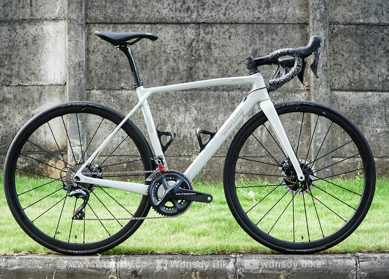 Image Grey and Super Elegant